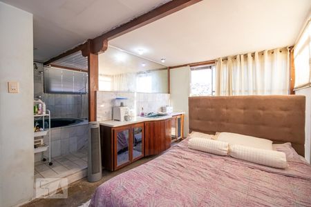 Suíte de apartamento à venda com 3 quartos, 190m² em Santa Efigênia, Belo Horizonte