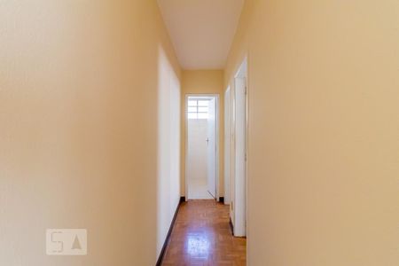 Corredor  de apartamento para alugar com 2 quartos, 66m² em Aclimação, São Paulo