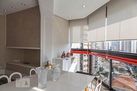 Sala de apartamento à venda com 3 quartos, 137m² em Vila Regente Feijó, São Paulo