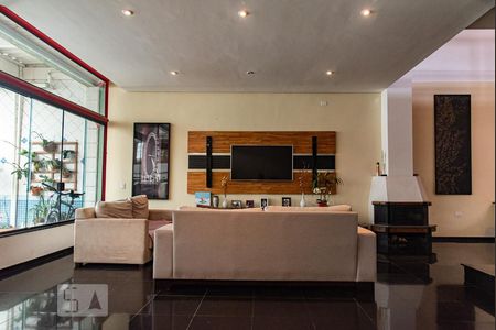 Sala de casa à venda com 3 quartos, 336m² em Jardim da Saúde, São Paulo