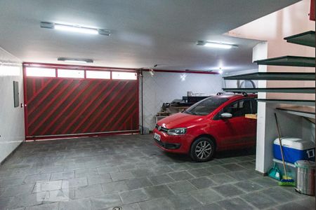 Garagem de casa à venda com 3 quartos, 336m² em Jardim da Saúde, São Paulo