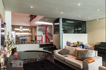 Sala de casa à venda com 3 quartos, 336m² em Jardim da Saúde, São Paulo