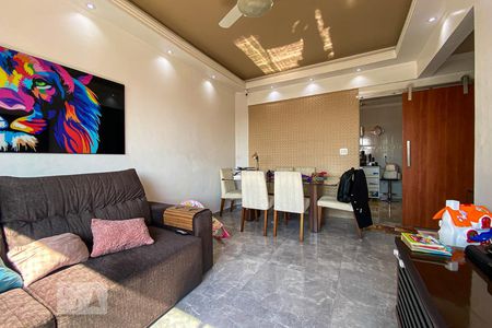 Sala de apartamento para alugar com 2 quartos, 70m² em Penha Circular, Rio de Janeiro