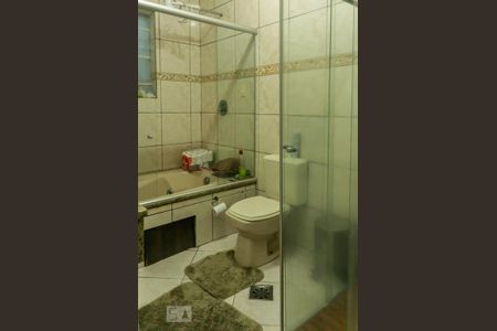 Casa à venda com 134m², 3 quartos e 1 vaga Casa à venda com 134m², 3 quartos e 1 vagaBanheiro