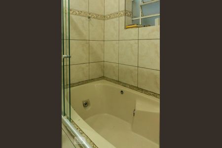 Casa à venda com 134m², 3 quartos e 1 vaga Casa à venda com 134m², 3 quartos e 1 vagaBanheiro