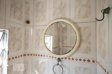 Casa à venda com 190m², 4 quartos e 1 vagaBanheiro de Serviço