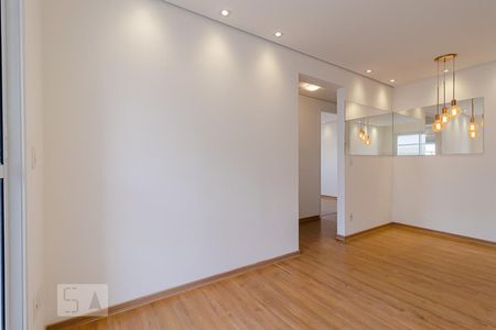Sala de apartamento para alugar com 3 quartos, 55m² em Liberdade, São Paulo