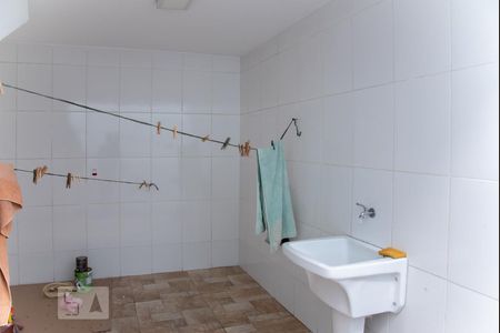 Casa para alugar com 120m², 2 quartos e 1 vagaÁrea de Serviço