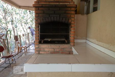 Apartamento para alugar com 55m², 2 quartos e 1 vaga Apartamento para alugar com 55m², 2 quartos e 1 vagaÁrea comum - Churrasqueira