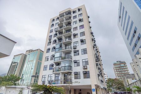 Apartamento para alugar com 72m², 3 quartos e 1 vagaFachada