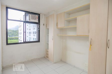 suíte de apartamento para alugar com 3 quartos, 72m² em Barra da Tijuca, Rio de Janeiro