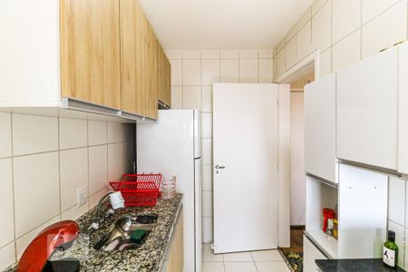 Apartamento para alugar com 57m², 2 quartos e 2 vagas Apartamento para alugar com 57m², 2 quartos e 2 vagasCozinha