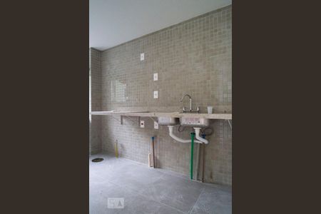 Apartamento à venda com 105m², 3 quartos e 2 vagasCozinha