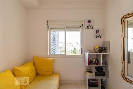Quarto 1 de apartamento à venda com 2 quartos, 68m² em Jardim Tupanci, Barueri