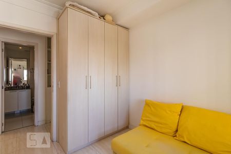 Quarto 1 de apartamento à venda com 2 quartos, 68m² em Jardim Tupanci, Barueri
