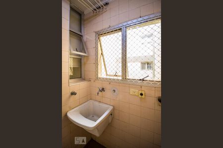 Apartamento à venda com 50m², 1 quarto e 1 vaga Apartamento à venda com 50m², 1 quarto e 1 vagaÁrea de Serviço