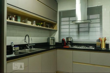 Casa à venda com 134m², 3 quartos e 1 vagaCozinha