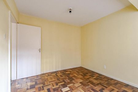 Quarto 1 de apartamento para alugar com 2 quartos, 50m² em São Francisco, Curitiba