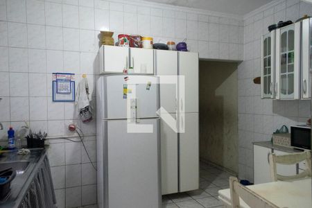 Casa à venda com 78m², 2 quartos e 2 vagas Casa à venda com 78m², 2 quartos e 2 vagasCozinha