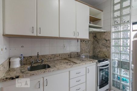 Apartamento à venda com 65m², 2 quartos e 1 vaga Apartamento à venda com 65m², 2 quartos e 1 vagaCozinha