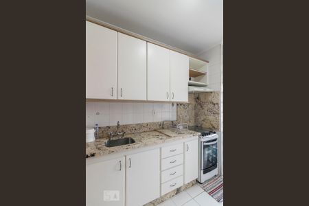 Apartamento à venda com 65m², 2 quartos e 1 vaga Apartamento à venda com 65m², 2 quartos e 1 vagaCozinha