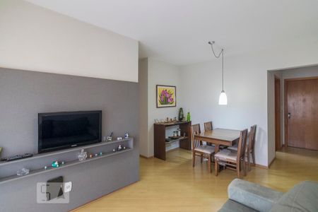 Sala de apartamento à venda com 2 quartos, 65m² em Vila Floresta, Santo André