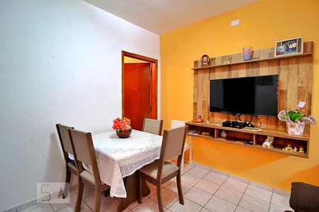 Sala de casa à venda com 2 quartos, 83m² em Jardim Pilar, Santo André