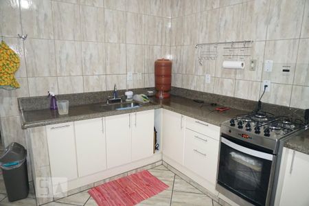 Casa à venda com 200m², 3 quartos e 2 vagasCozinha