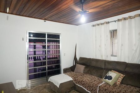 Sala de casa à venda com 3 quartos, 200m² em Vila Costa Melo, São Paulo