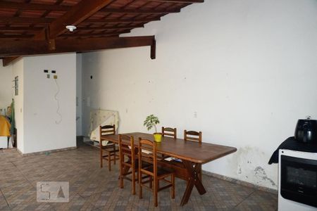 Casa à venda com 200m², 3 quartos e 2 vagasÁrea da Churrasqueira