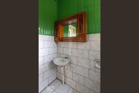 Casa para alugar com 75m², 3 quartos e 1 vagaBanheiro