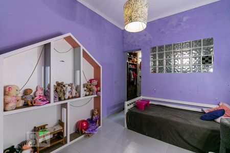 Casa à venda com 350m², 3 quartos e 1 vagaSuíte 2