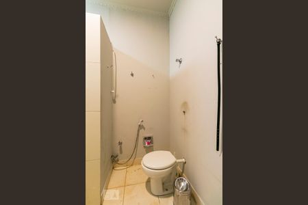 Casa à venda com 350m², 3 quartos e 1 vagaBanheiro da Suíte 1