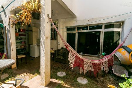 Casa à venda com 350m², 3 quartos e 1 vagaÁrea de Serviço