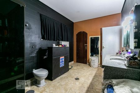 Casa à venda com 350m², 3 quartos e 1 vagaBanheiro da Suíte 3