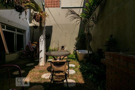 Casa à venda com 350m², 3 quartos e 1 vagaÁrea de Serviço