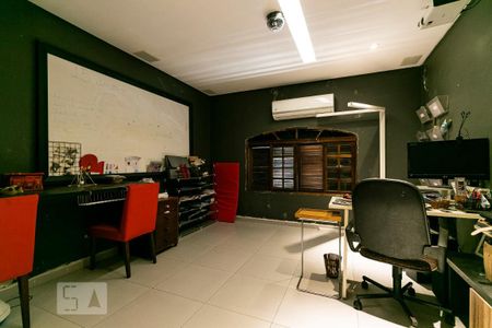 Casa à venda com 350m², 3 quartos e 1 vagaSuíte 3