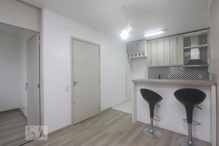 SALA de apartamento à venda com 3 quartos, 50m² em Mário Quintana, Porto Alegre