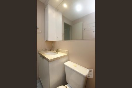 Apartamento à venda com 50m², 3 quartos e 1 vagaBANHEIRO