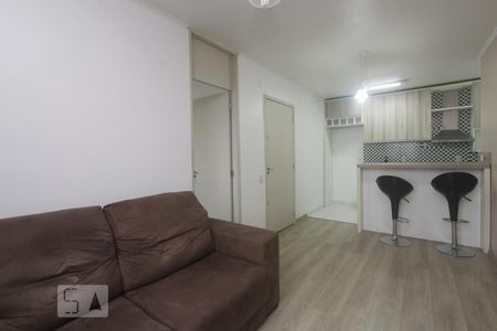 SALA de apartamento à venda com 3 quartos, 50m² em Mário Quintana, Porto Alegre