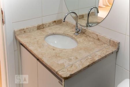 Apartamento à venda com 67m², 3 quartos e 2 vagasBanheiro - Torneira