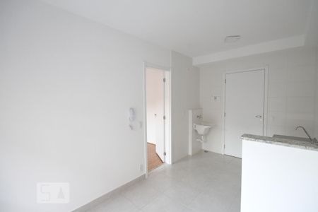 Kitnet de kitnet/studio para alugar com 1 quarto, 31m² em Cambuci, São Paulo