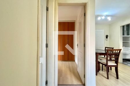 Corredor de apartamento para alugar com 2 quartos, 50m² em Vila Parque Jabaquara, São Paulo