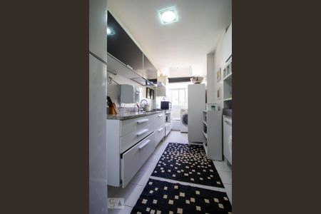 Apartamento à venda com 83m², 3 quartos e 1 vaga Apartamento à venda com 83m², 3 quartos e 1 vagaCozinha