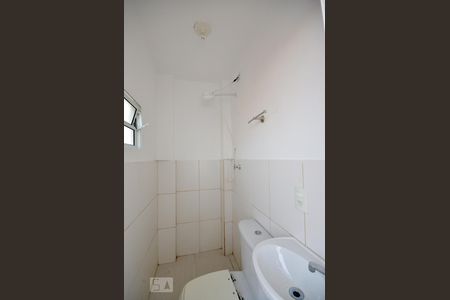 Banheiro de apartamento para alugar com 1 quarto, 40m² em Cambuci, São Paulo