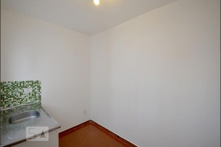 Cozinha de apartamento para alugar com 1 quarto, 40m² em Cambuci, São Paulo