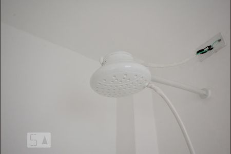 Banheiro de apartamento para alugar com 1 quarto, 40m² em Cambuci, São Paulo
