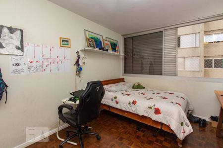 Quarto 1 de casa de condomínio à venda com 4 quartos, 202m² em Vila Suzana, São Paulo