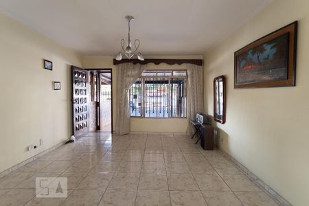 Sala de casa para alugar com 2 quartos, 107m² em Cidade Mãe do Céu, São Paulo