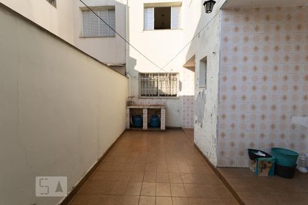Casa para alugar com 107m², 2 quartos e 2 vagasÁrea de serviço